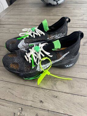 Nike Off-White x Air Zoom Tempo Next% 'Black' CV0697-001 Size 10